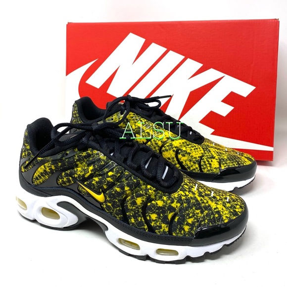 Nike Air Max Plus Black Speed Yellow Women Sneaker - Picture 5 of 10